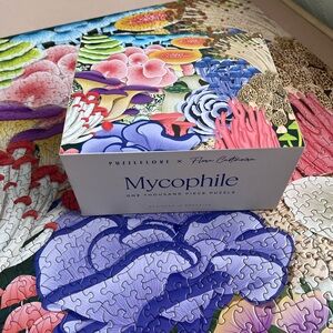 Puzzlelove Mycophile 1000 piece jigsaw puzzle.